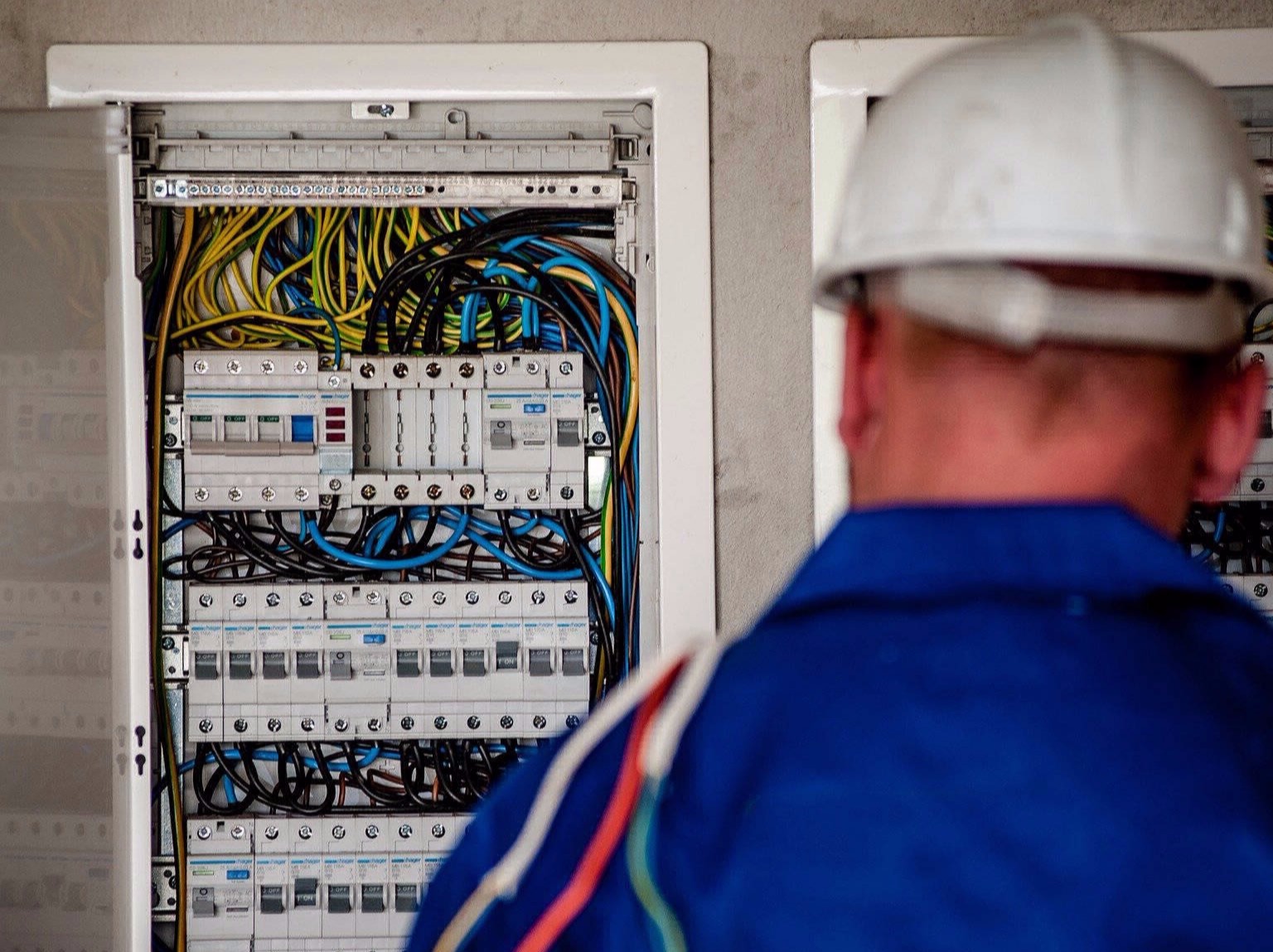 Serviços de Elétrica Baixa Tensão